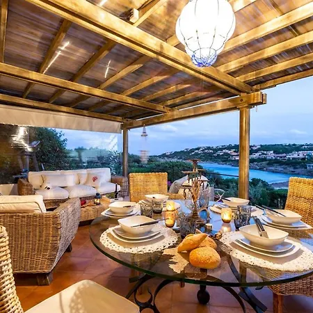 Zeus 6 Holiday home